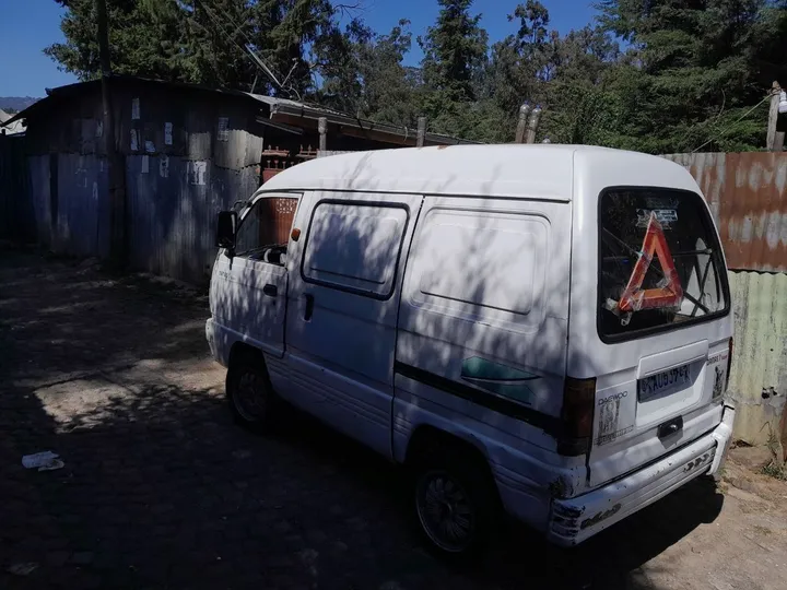 Damas One Manual 2002 Van – photo 3