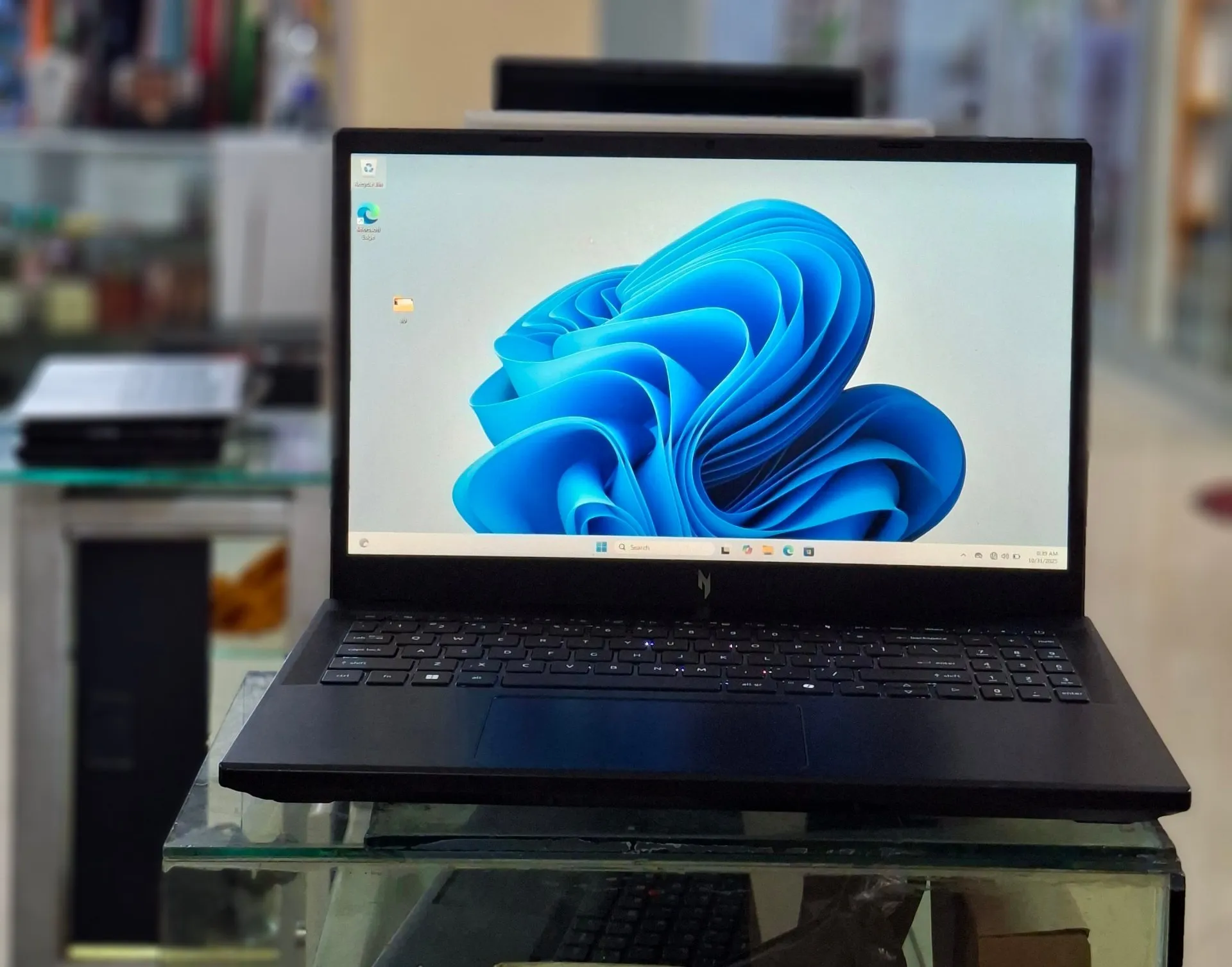 Acer Nitro V Ryzen 5 RTX 4050 Laptop – photo 3