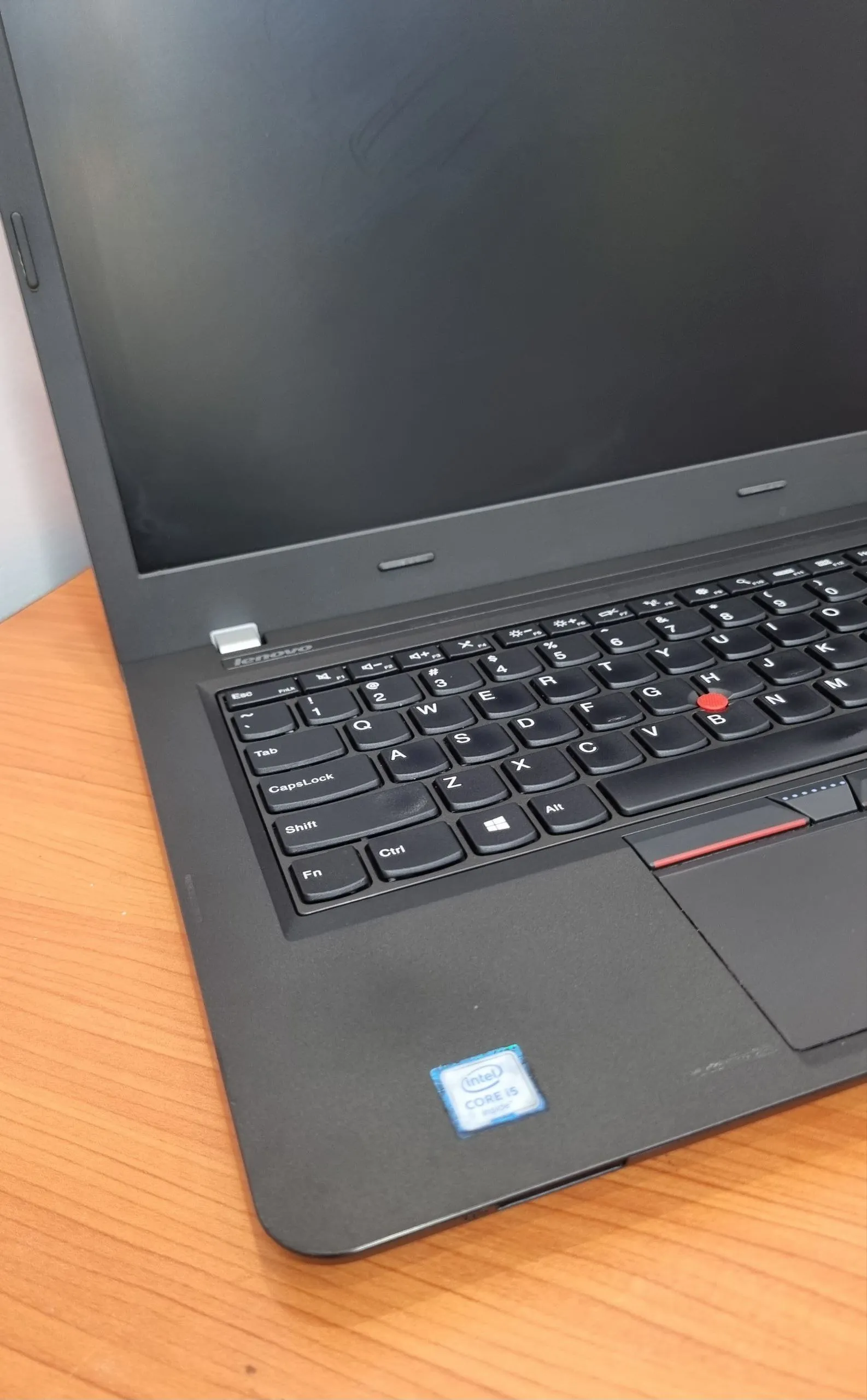 Lenovo Ideapad E460 i5 Laptop – photo 3
