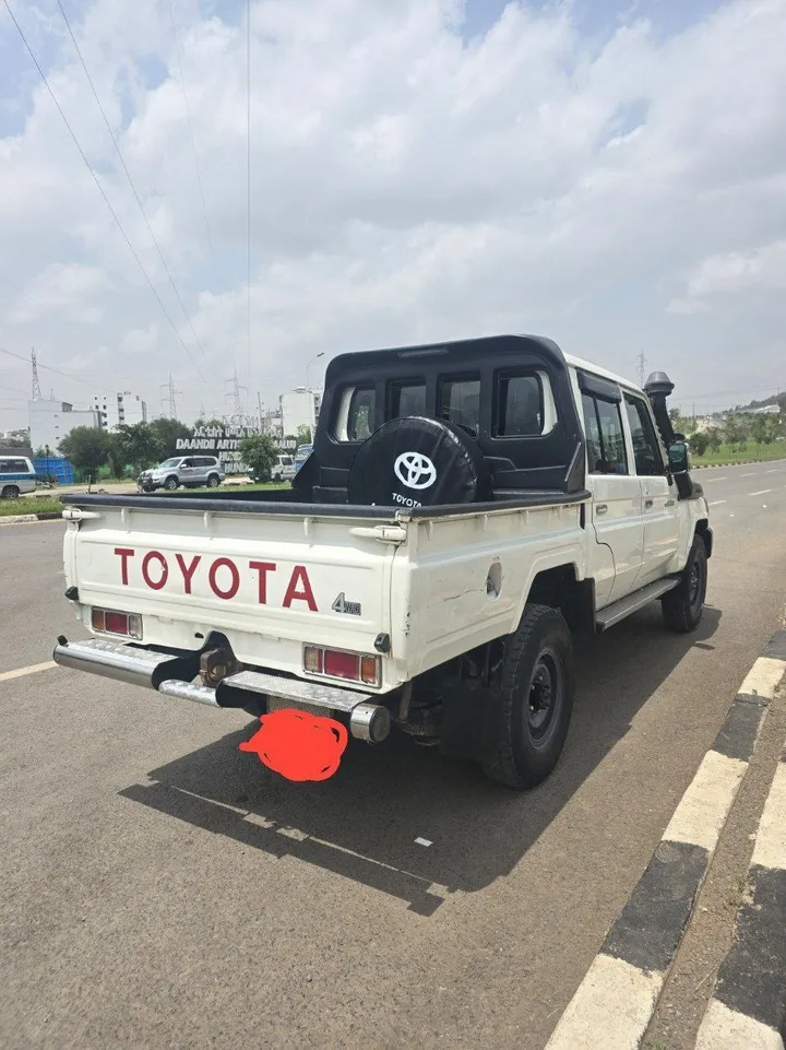 Toyota Land Cruiser Double Cab 2019 – photo 4