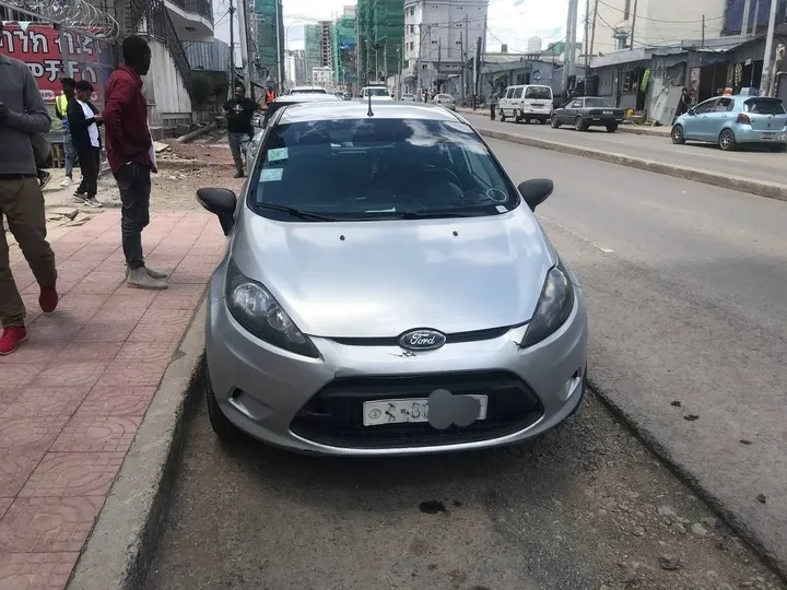 Ford Fiesta 2012 Manual – photo 4