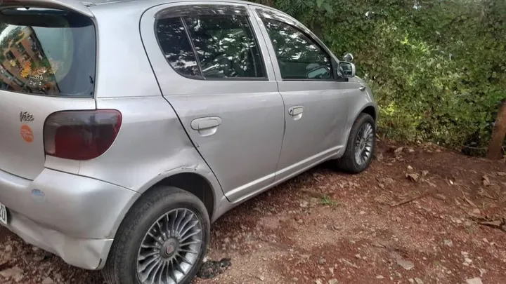 Toyota Vitz 2001 – photo 5