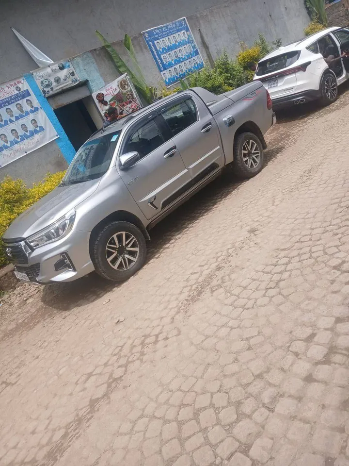 Toyota Revo Double Cab 2019 – photo 3