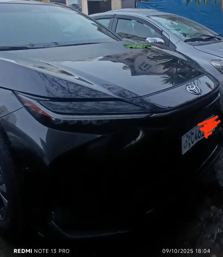 Toyota bZ4X EV 2022 Crossover – photo 3