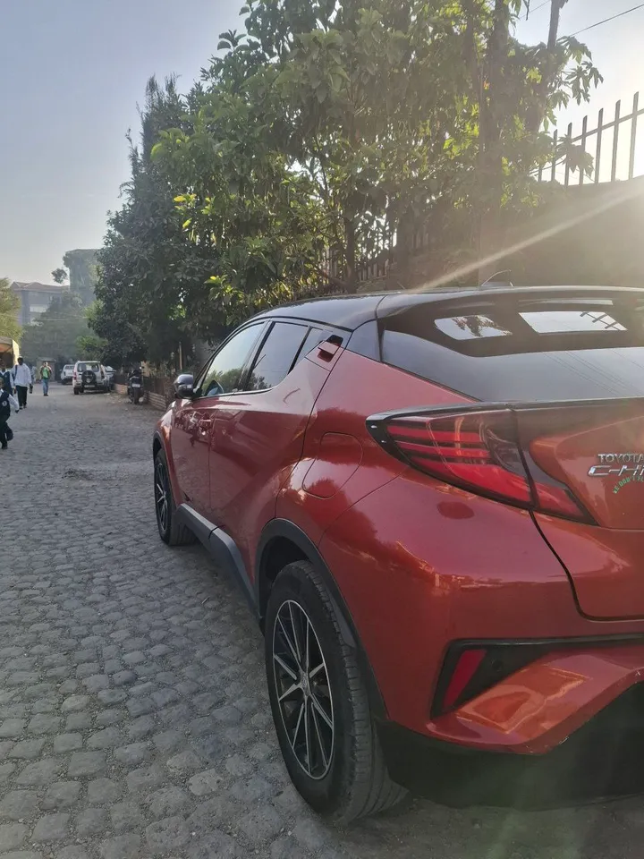 Toyota C-HR 2021 Full Option – photo 6