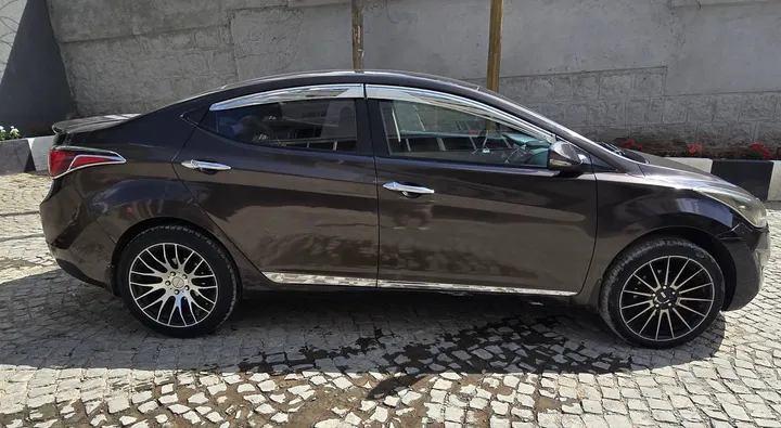 Hyundai Elantra 2014 Automatic – photo 5