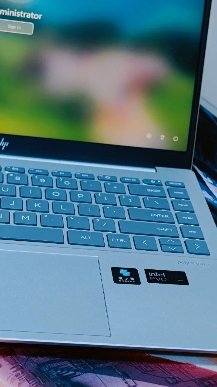 HP Pavilion Plus 2025 Ultra 5 – photo 4