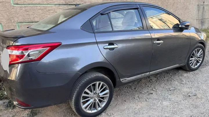 Toyota Yaris Sedan 2014 Automatic – photo 4