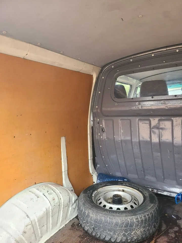 Toyota Hiace Dolphin 2006 Van – photo 7