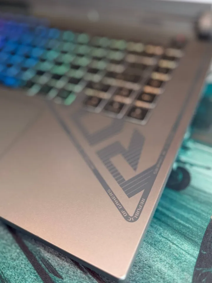 ASUS ROG Strix G16 i9 RTX 4060 – photo 4