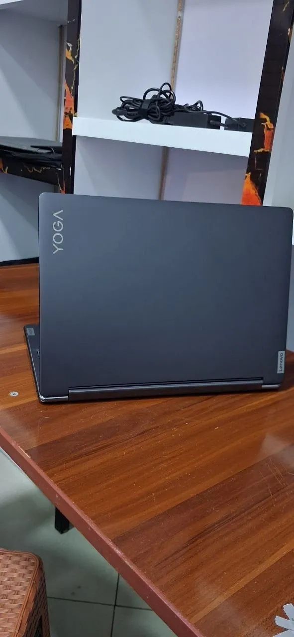 Lenovo Yoga 9i 2023 Laptop – photo 4