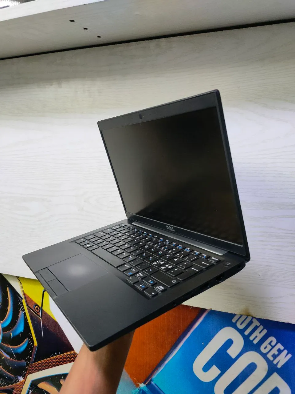 Dell Latitude 7390 i5 Laptop – photo 5