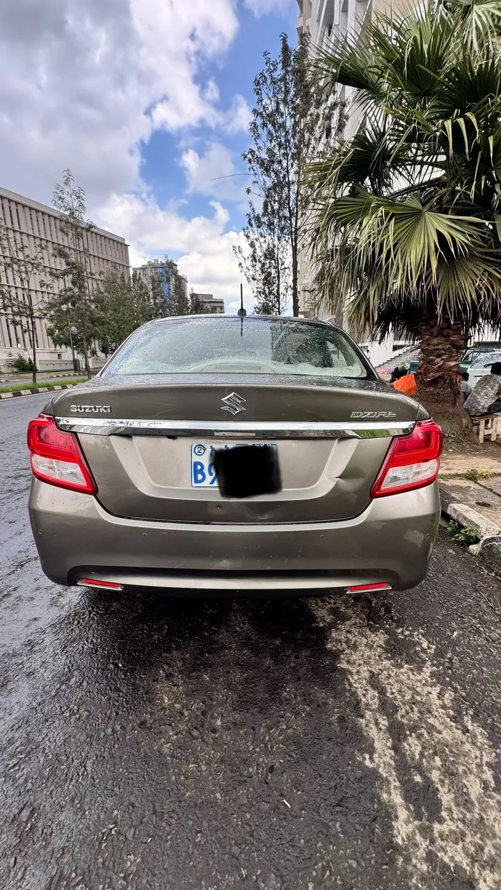 Suzuki Dzire 2022 Automatic – photo 5