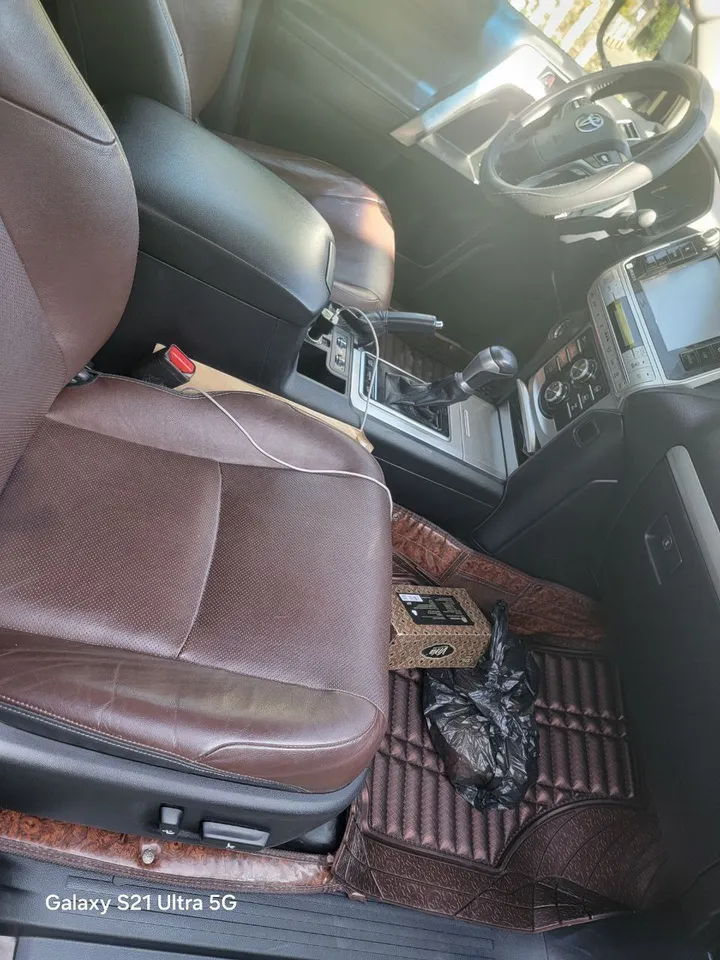 Toyota Land Cruiser Prado 2018 – photo 6