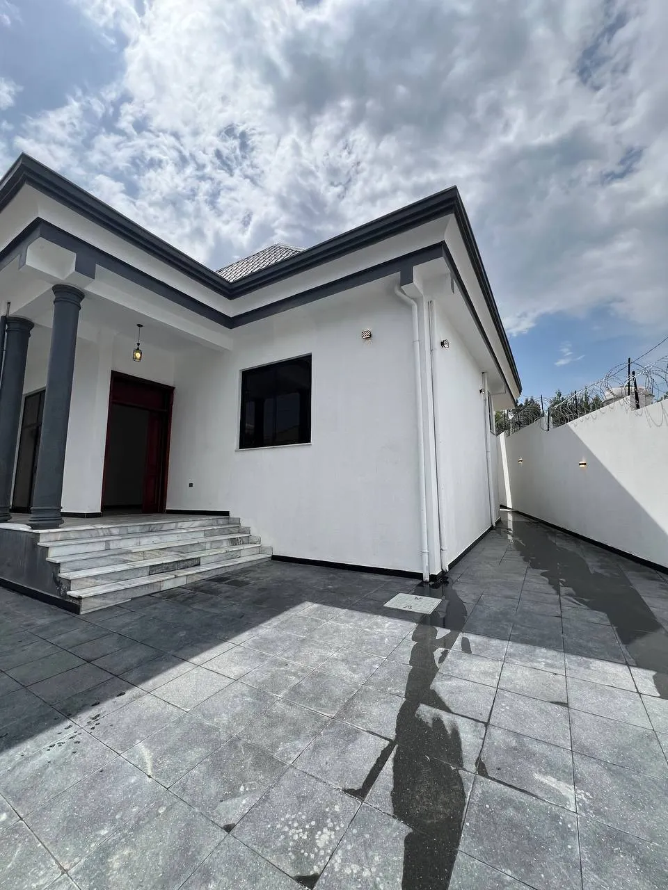 175 sqm Villa House in Goro – photo 4