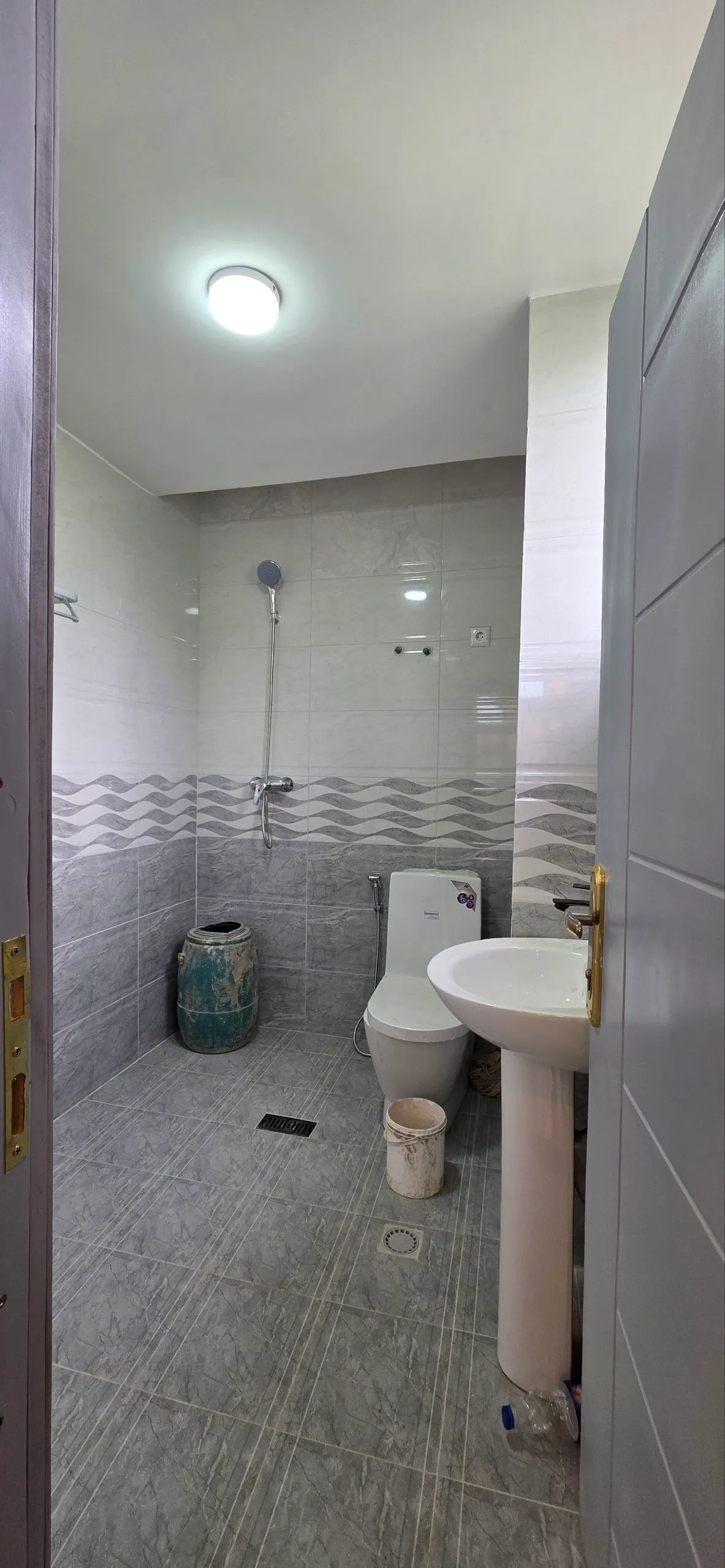 3 Bedroom 107 Sqm 12th Floor Condo – photo 9