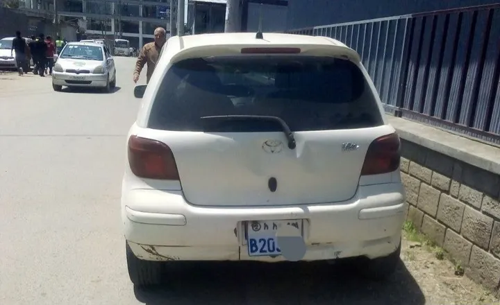 Toyota Vitz 2003 Full Option – photo 3