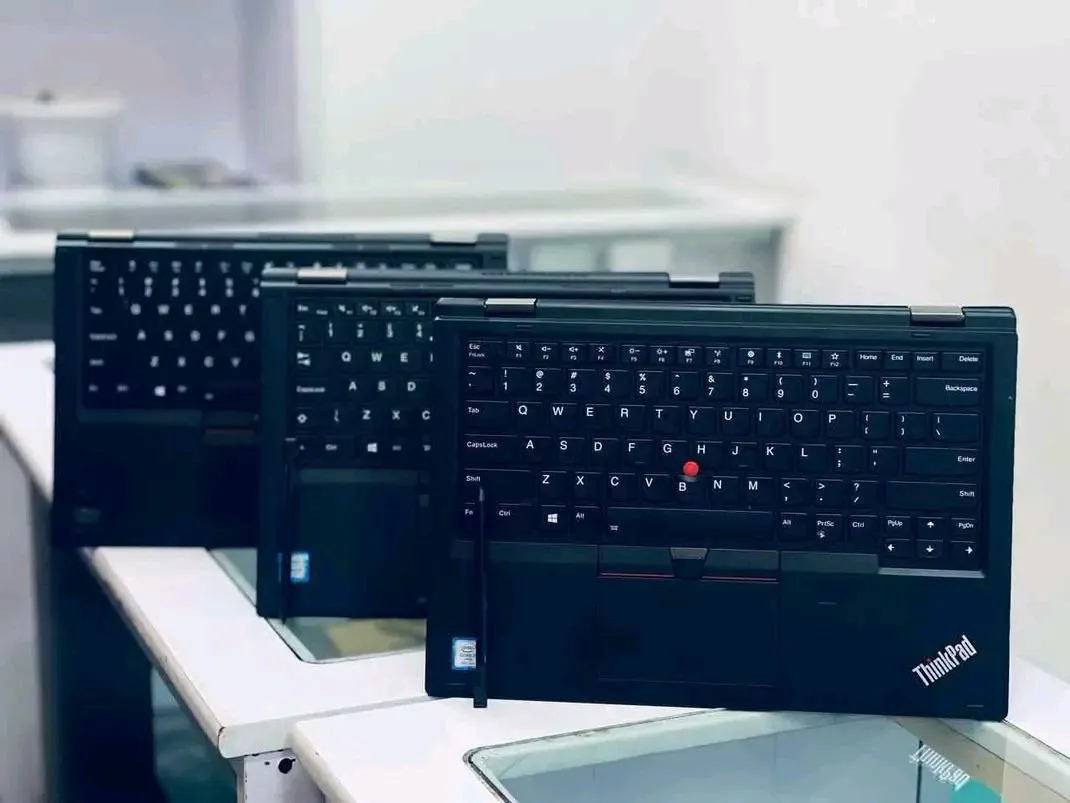 Lenovo ThinkPad X390 Yoga 16GB 512GB – photo 3