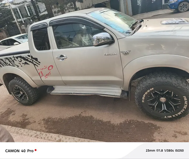Toyota Hilux 2012 Double Cab – photo 4