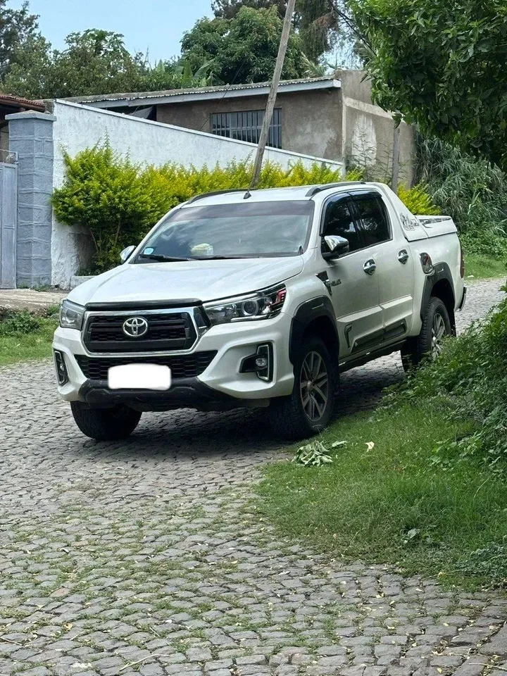 Toyota Hilux Double Cab 2019 – photo 5