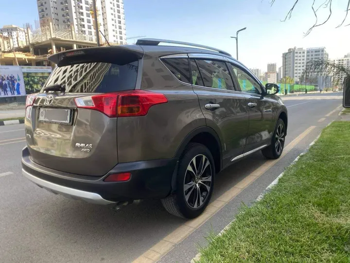Toyota Rav4 2015 Automatic 2.0L – photo 4
