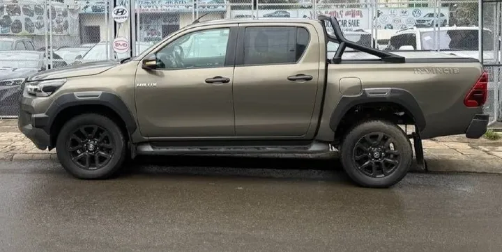 Toyota Hilux Double Cab 2021 – photo 3
