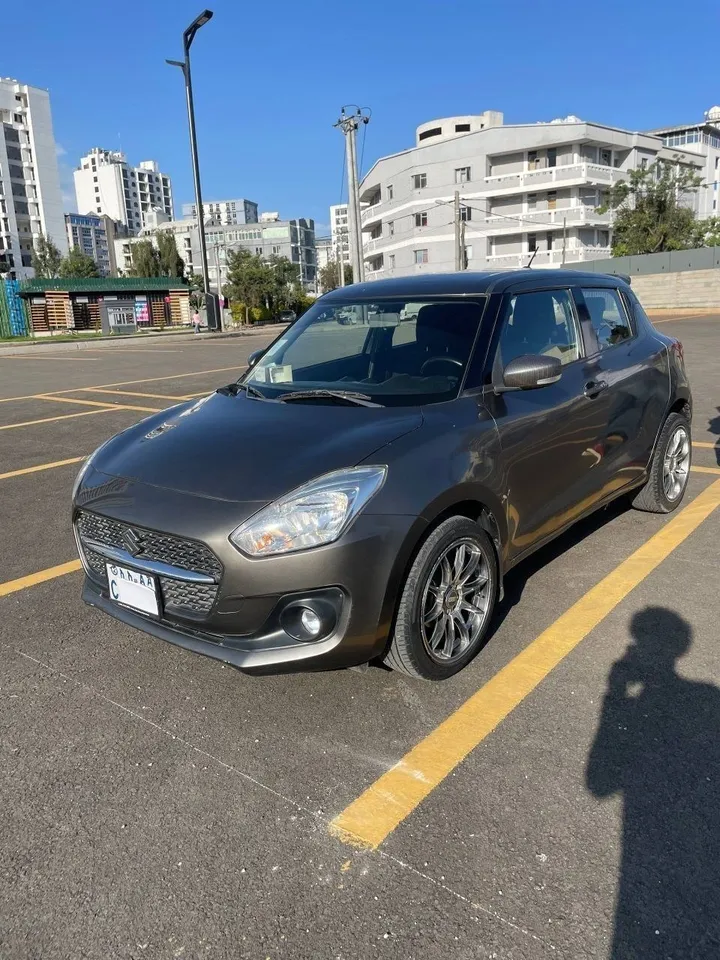 Suzuki Swift 2022 Full Option – photo 7