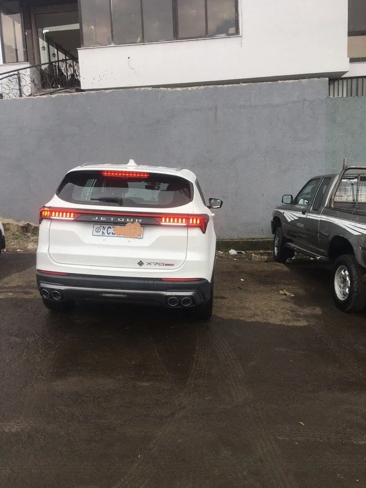 Jetour X70 Plus 2023 – photo 4