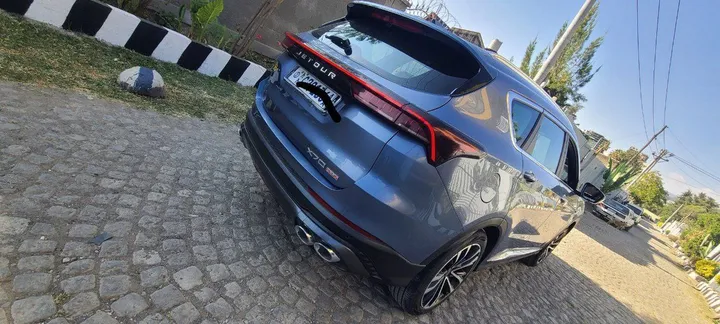 Chery Jetour X70 Plus 2022 – photo 3