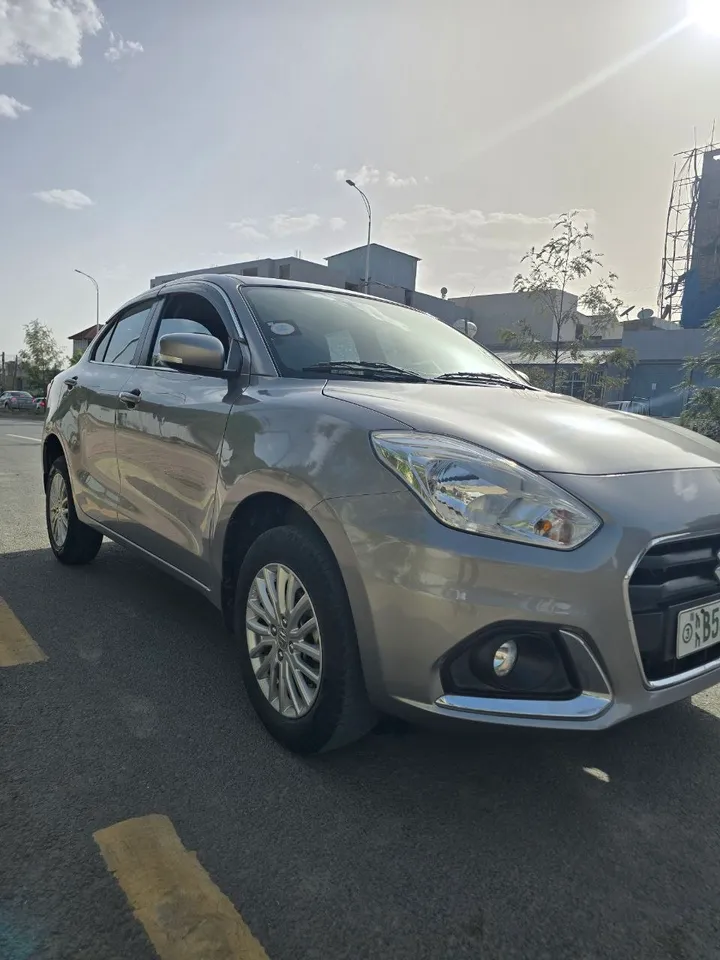 Suzuki Dzire 2021 Automatic – photo 5