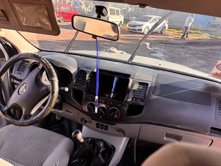 Toyota Hilux King Cab 2006 – photo 6