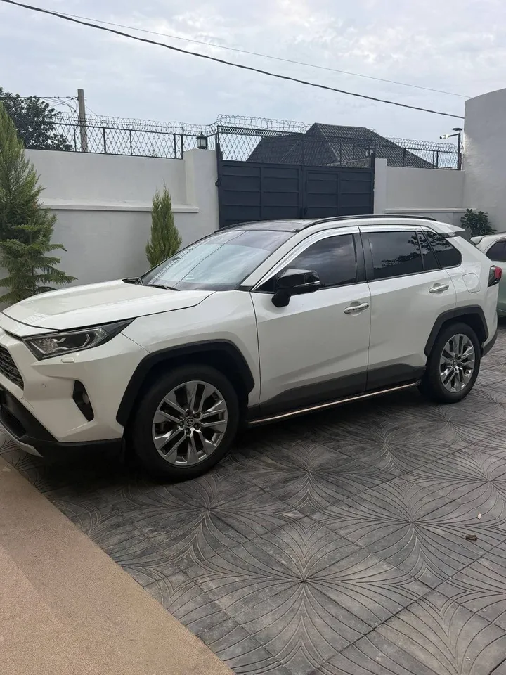 Toyota RAV4 2021 Full-Option – photo 3