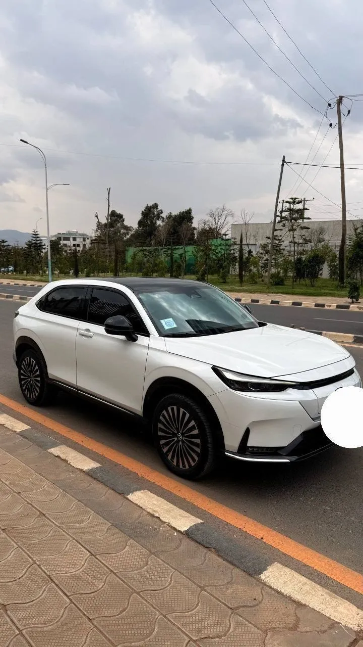 Honda ENS1 2023 Electric Crossover – photo 4