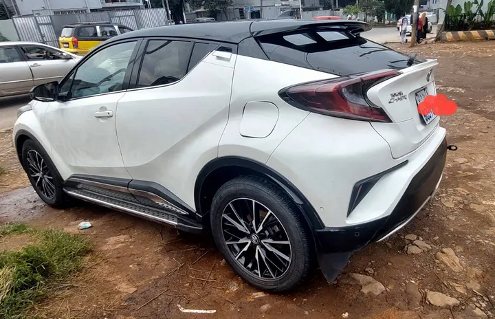 Toyota CHR 2017 European Automatic – photo 5