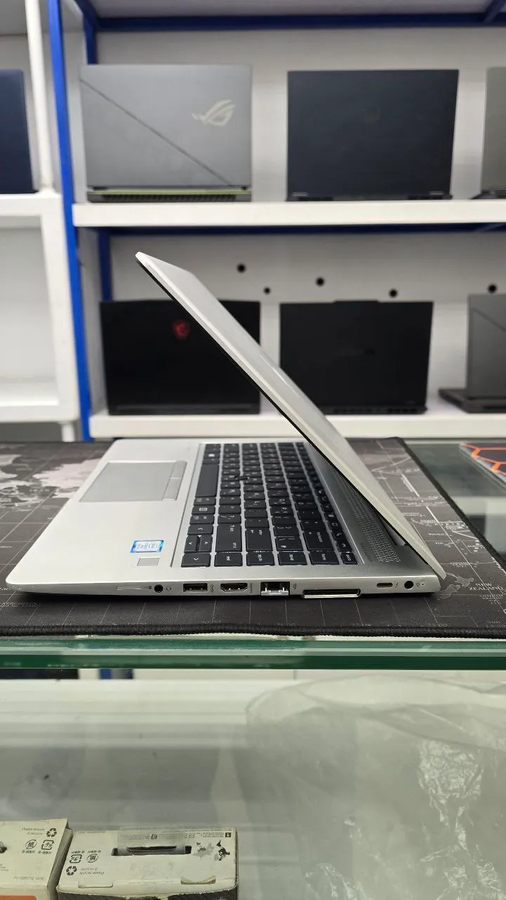 HP EliteBook 840 G5 Laptop – photo 4
