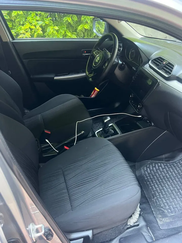Suzuki Dzire 2022 Automatic – photo 8