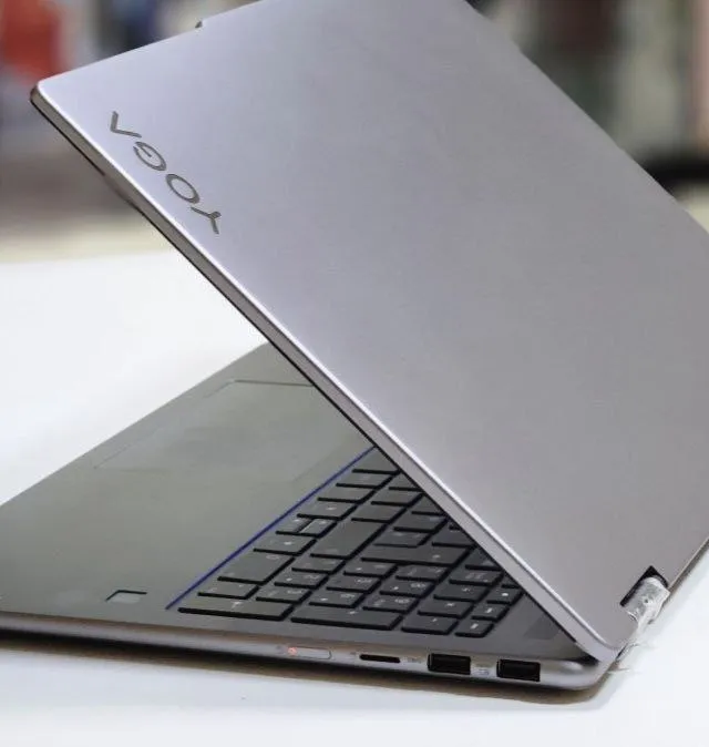 Lenovo Yoga 7i i7 Convertible Laptop – photo 3