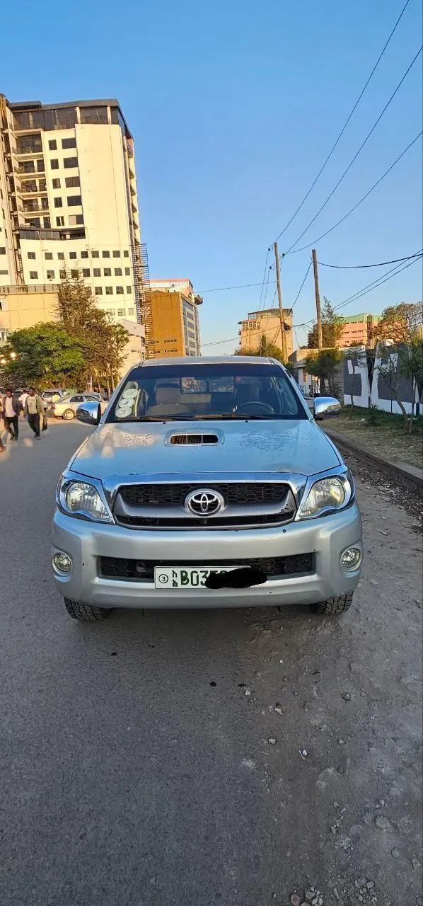 Toyota Hilux Kicap 2010 Diesel – photo 5