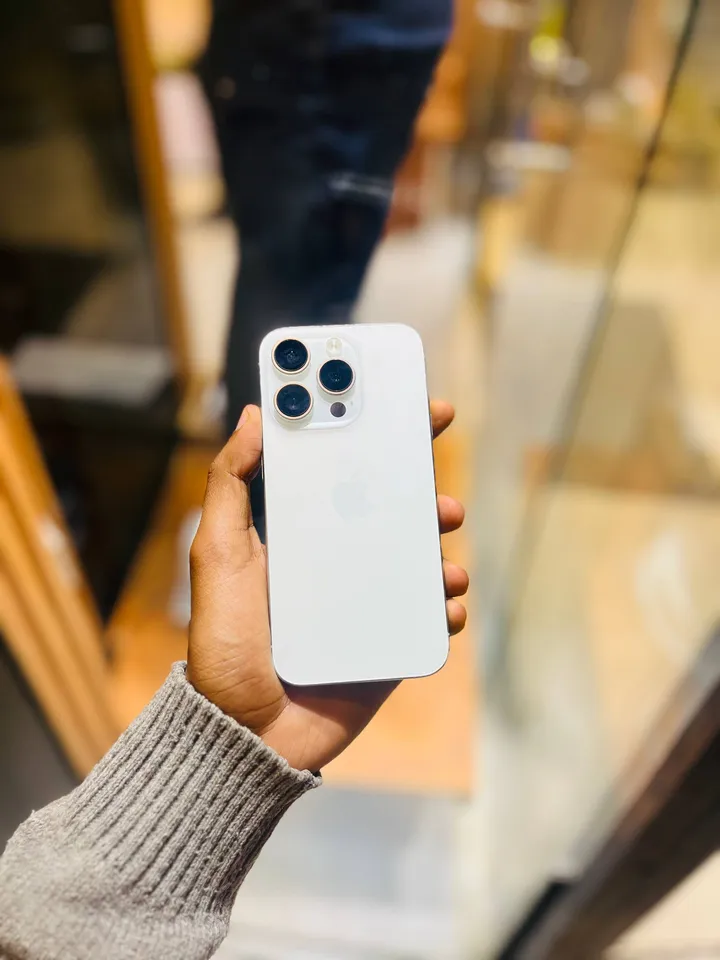 iPhone 15 128GB – photo 3