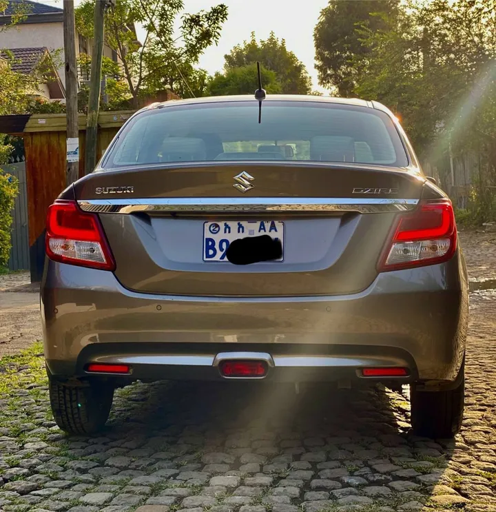 Suzuki Dzire 2021 Automatic – photo 7