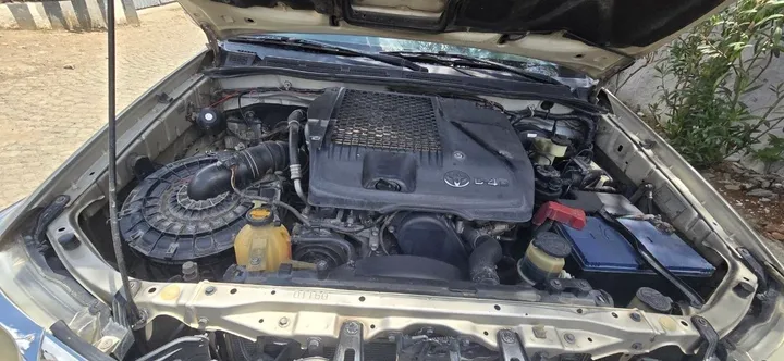 Toyota Hilux King Cab 2012 – photo 5