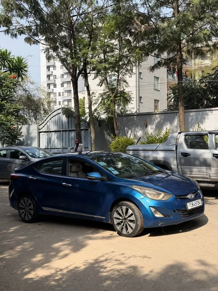 Hyundai Avante 2016 Automatic – photo 7
