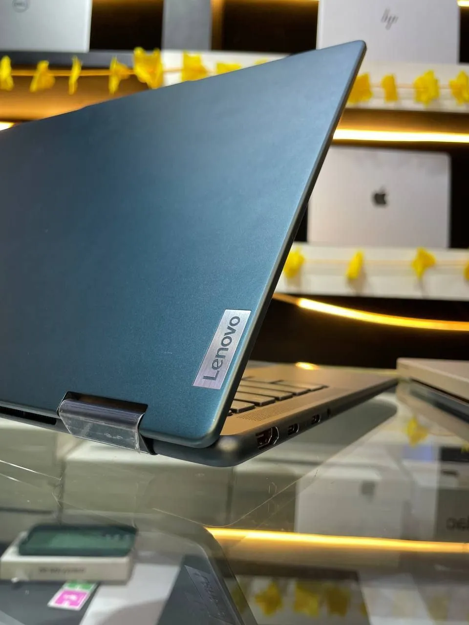 Lenovo Yoga Ryzen 7 7735U Laptop – photo 4
