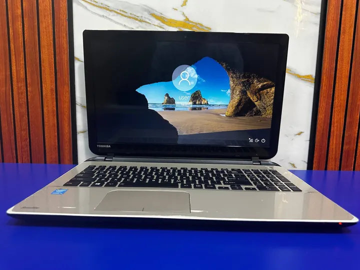 Toshiba C55 i5 8GB 750GB Laptop – photo 7