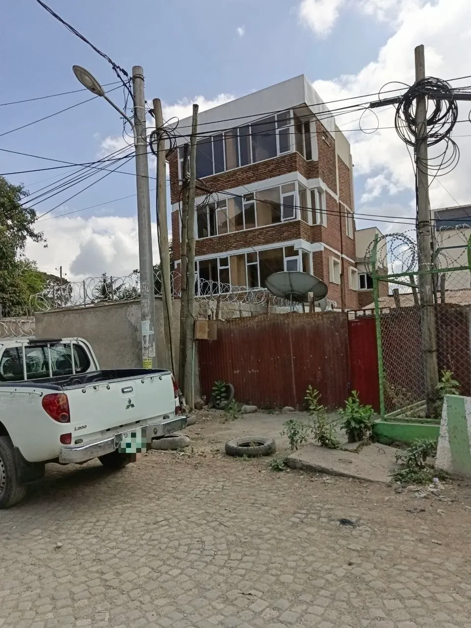 G+3 House for Sale in Bole Dembel – photo 4