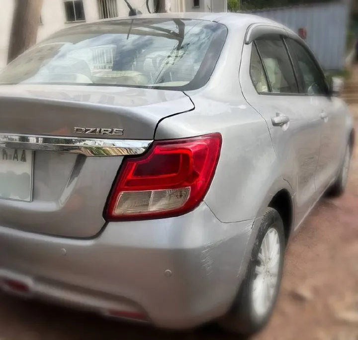 Suzuki Dzire 2020 Automatic Sedan – photo 3