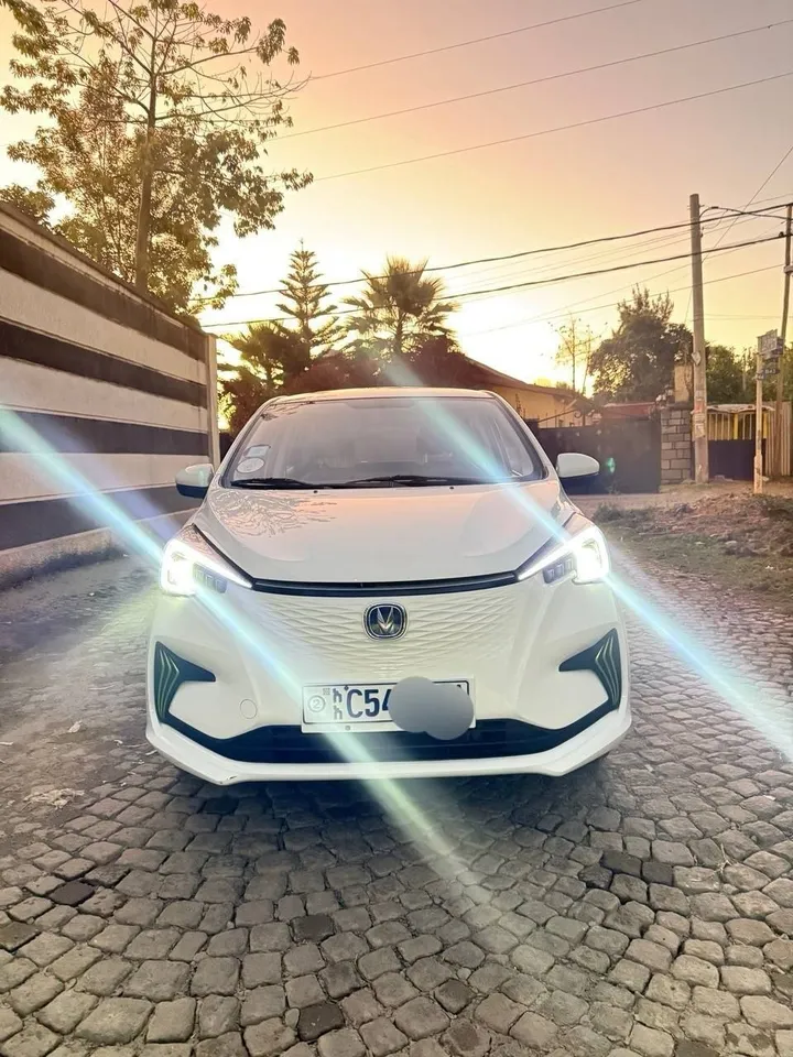 Changan E-Star 2023 – photo 5