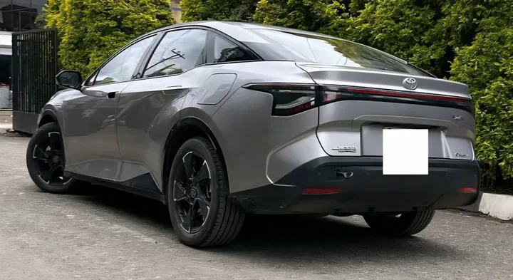 Toyota BZ3 EV 2023 Electric SUV – photo 5