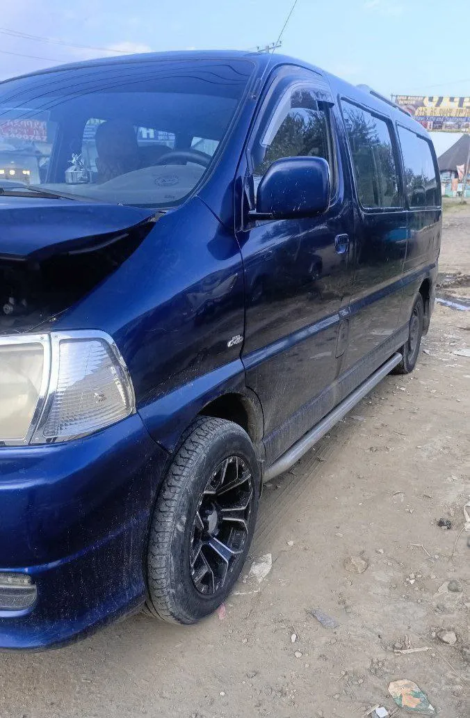 Toyota Shark Van 2007 Manual – photo 3