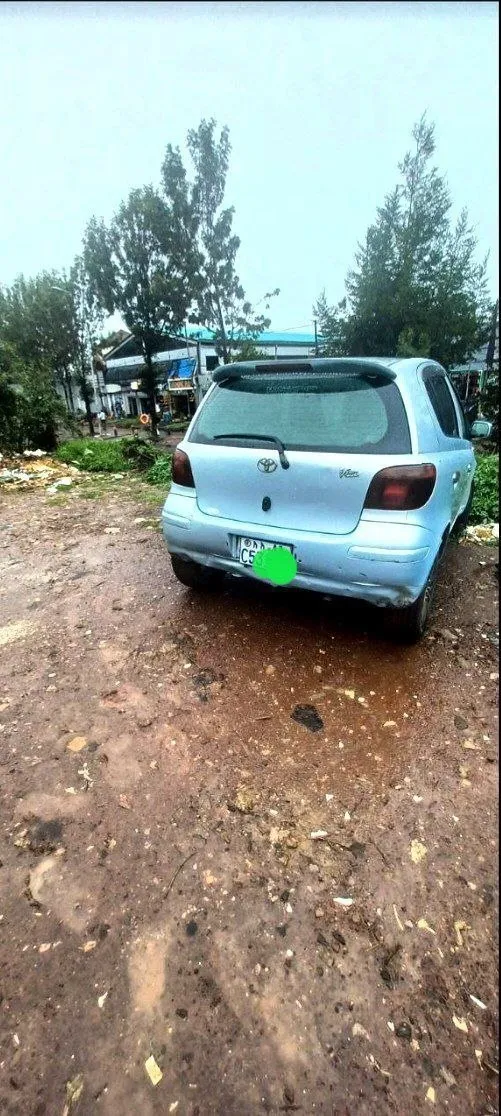 Toyota Vitz 2004 Automatic – photo 8